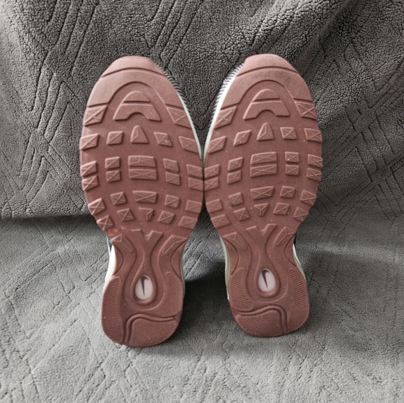 Nike Air Max 97 Ultra Shoes Girls Sz 7Y Pink Black Athletic Sneakers. - Picture 7 of 9